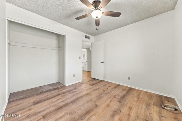 10809 W CAMPBELL Avenue, Phoenix, AZ 85037