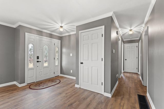 112 Derby Court, Versailles, KY 40383