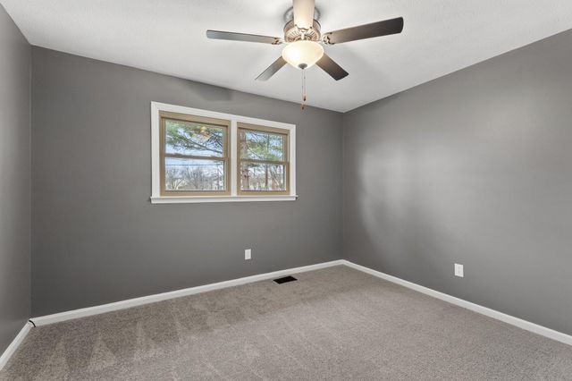 112 Derby Court, Versailles, KY 40383