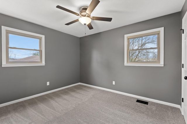 112 Derby Court, Versailles, KY 40383