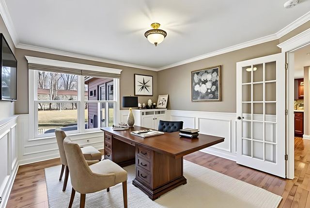 911 Tipperary Street, Gilberts, IL 60136