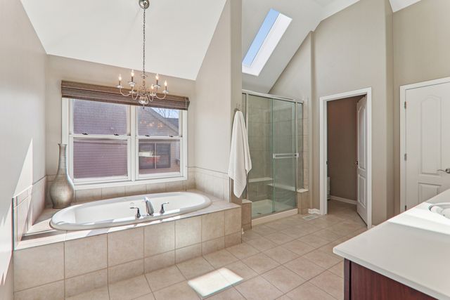 911 Tipperary Street, Gilberts, IL 60136