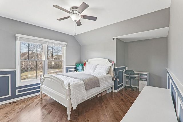 911 Tipperary Street, Gilberts, IL 60136