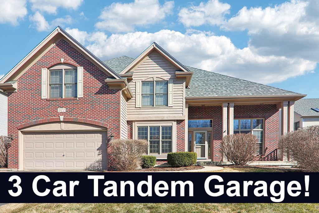 911 Tipperary Street, Gilberts, IL 60136