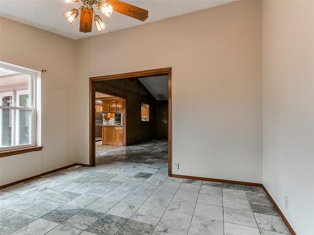 908 Carfax Road, Edmond, OK 73034