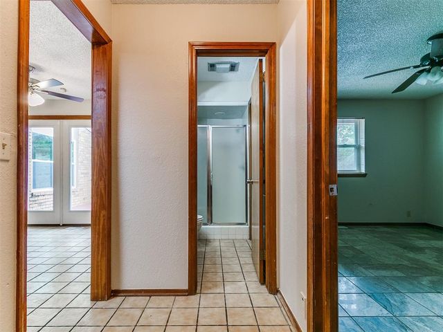 908 Carfax Road, Edmond, OK 73034