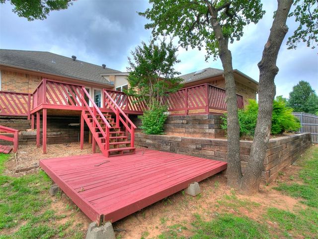908 Carfax Road, Edmond, OK 73034