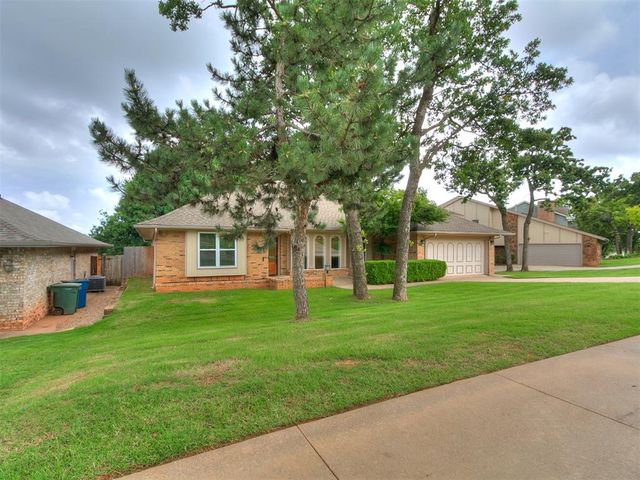 908 Carfax Road, Edmond, OK 73034