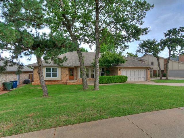 908 Carfax Road, Edmond, OK 73034