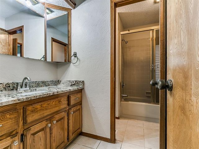 908 Carfax Road, Edmond, OK 73034