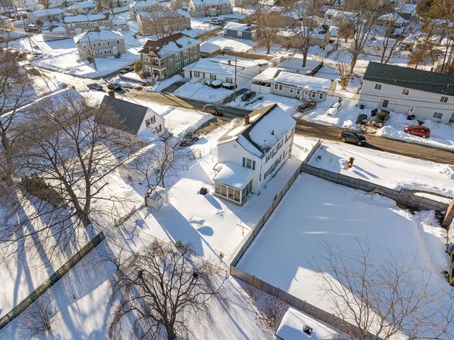 57-59 Larchwood Rd 1, Methuen, MA 01844