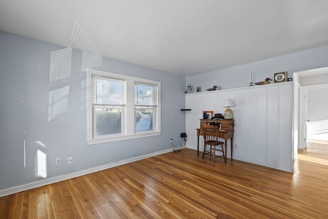 57-59 Larchwood Rd 1, Methuen, MA 01844