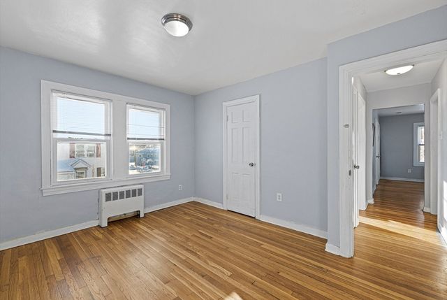 57-59 Larchwood Rd 1, Methuen, MA 01844