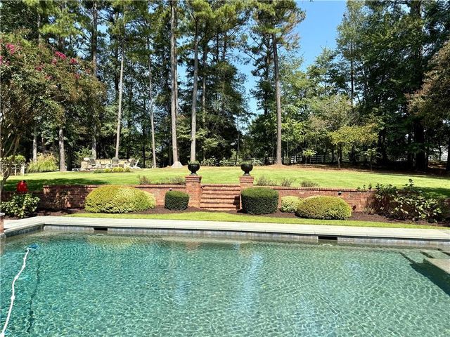 15000 Neese Road, Milton, GA 30004