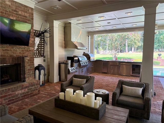 15000 Neese Road, Milton, GA 30004