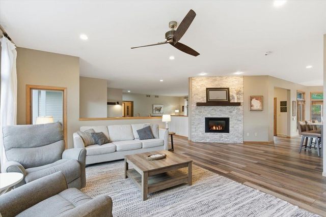 8328 N Cemetery Road, Evansville, WI 53536