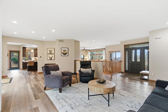 8328 N Cemetery Road, Evansville, WI 53536