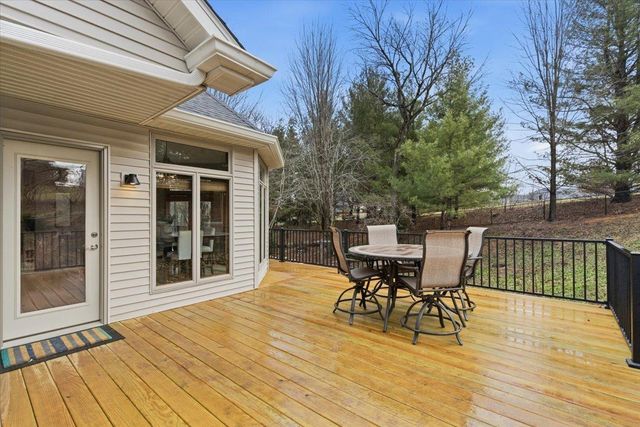 8328 N Cemetery Road, Evansville, WI 53536