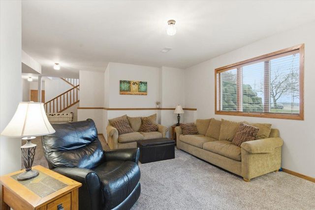 8328 N Cemetery Road, Evansville, WI 53536