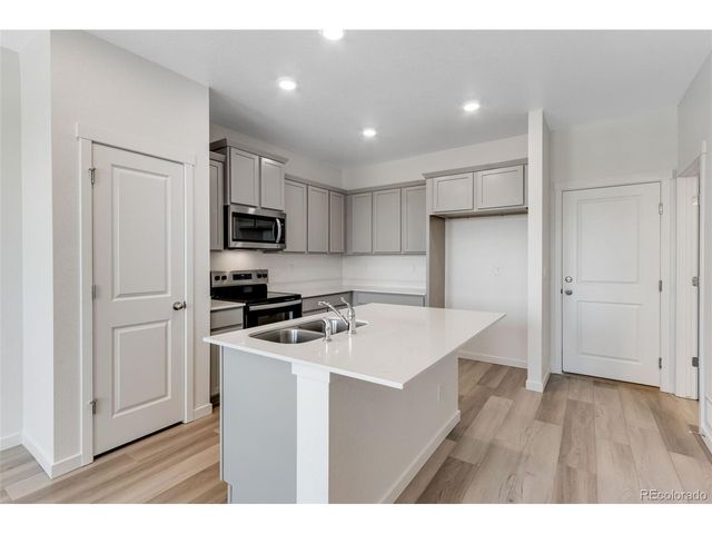 2360 Merlot St, Fort Lupton, CO 80621