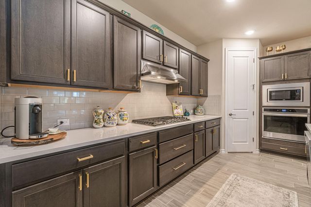 105 Ace LN, San Marcos, TX 78666