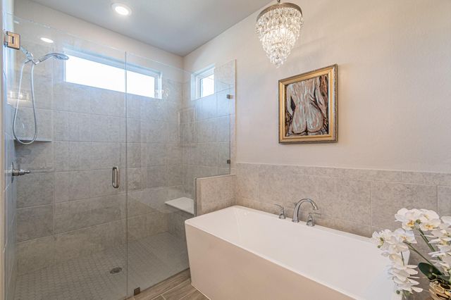 105 Ace LN, San Marcos, TX 78666