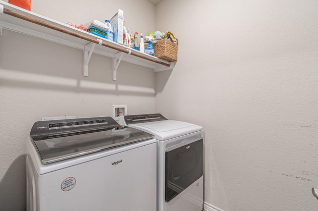105 Ace LN, San Marcos, TX 78666