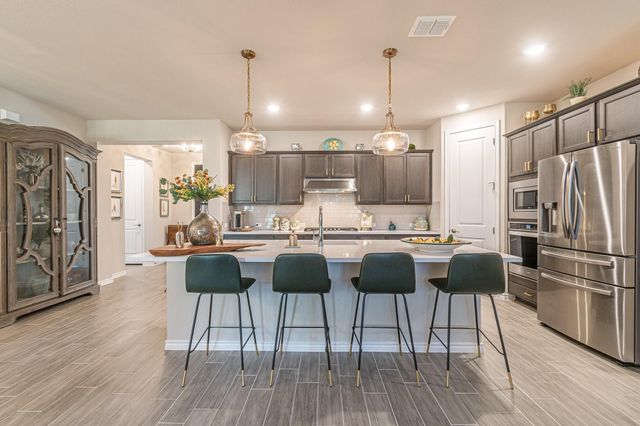 105 Ace LN, San Marcos, TX 78666