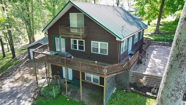 88 S Lakeshore Drive, Cadiz, KY 42211