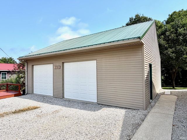 938 McFadden Ridge Road, Bedford, IN 47421