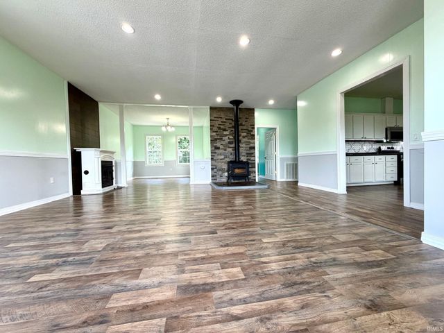 938 McFadden Ridge Road, Bedford, IN 47421