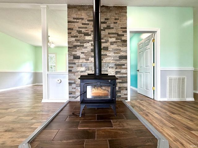 938 McFadden Ridge Road, Bedford, IN 47421