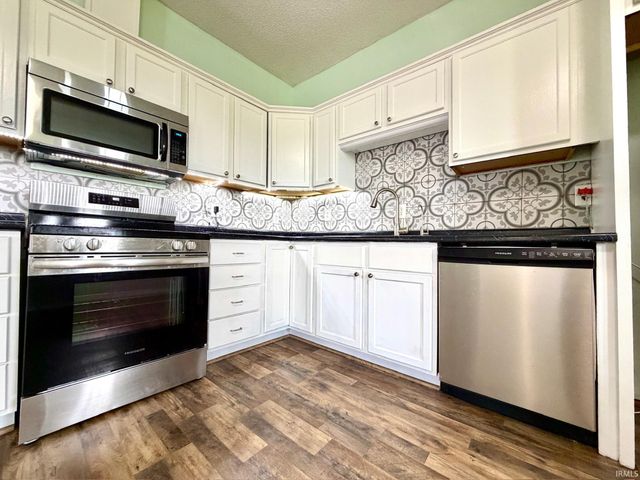 938 McFadden Ridge Road, Bedford, IN 47421