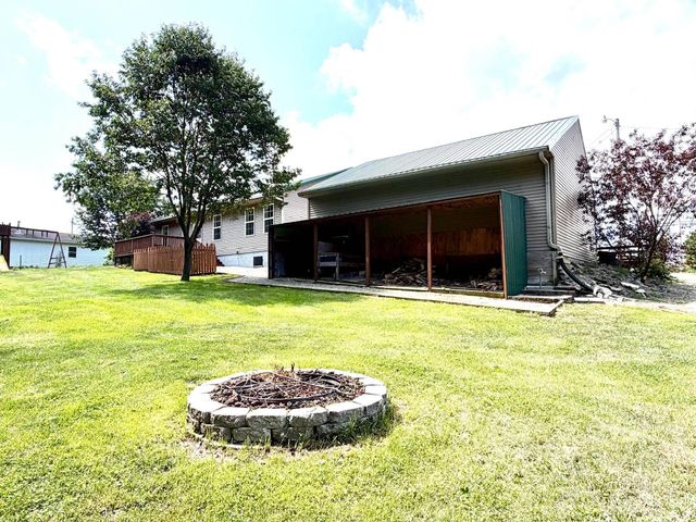 938 McFadden Ridge Road, Bedford, IN 47421