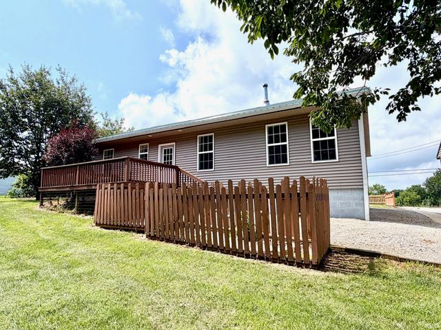 938 McFadden Ridge Road, Bedford, IN 47421