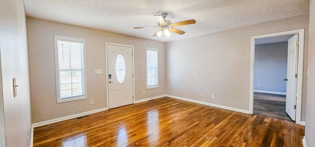 45 Bill Ct, Waverly, TN 37185