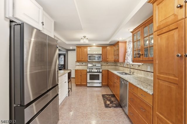 28 Parkview Ave, Belleville Twp., NJ 07109