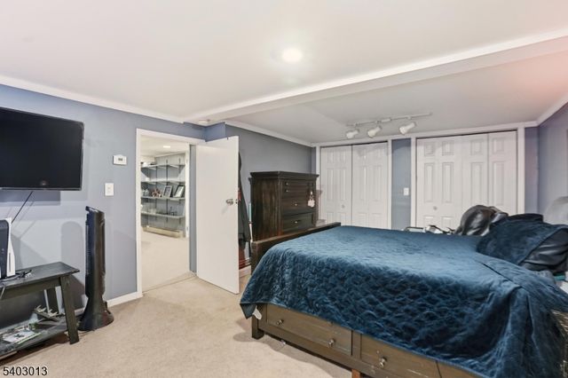 28 Parkview Ave, Belleville Twp., NJ 07109