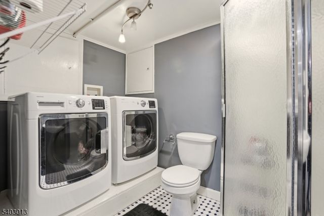 28 Parkview Ave, Belleville Twp., NJ 07109