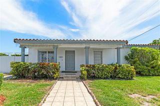 10771 SW 51st Drive, Miami, FL 33165