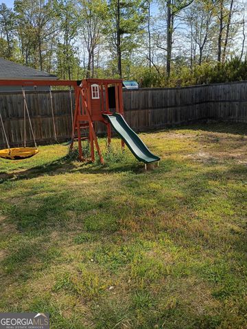93 Oxford Lane, Kingston, GA 30145
