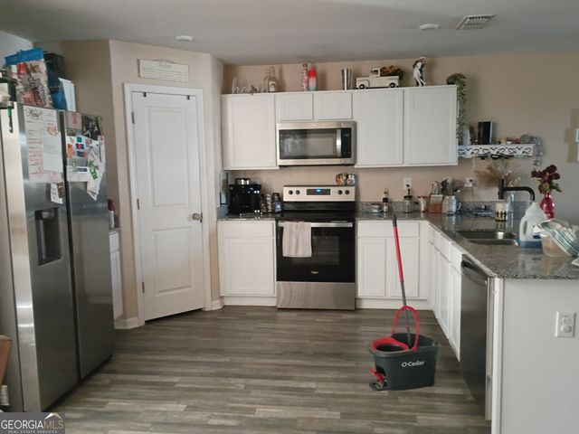 93 Oxford Lane, Kingston, GA 30145