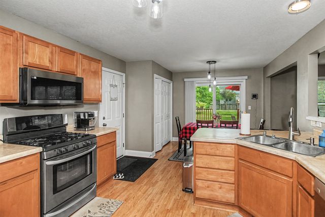 2517 Clayton Drive, Ames, IA 50010