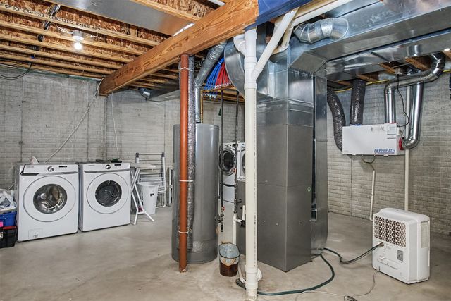2517 Clayton Drive, Ames, IA 50010