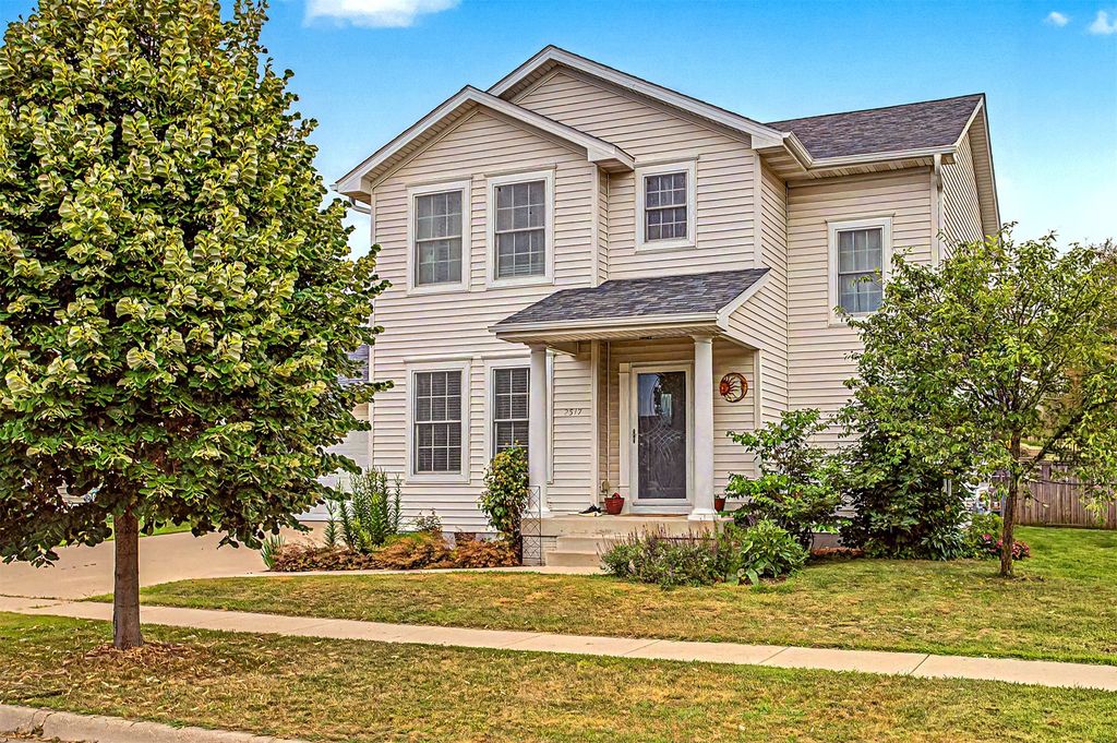 2517 Clayton Drive, Ames, IA 50010