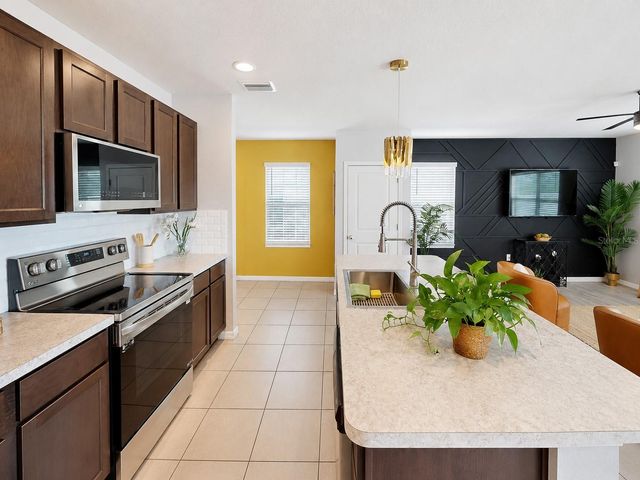 10153 GEESE TRAIL CR, Ruskin, FL 33573