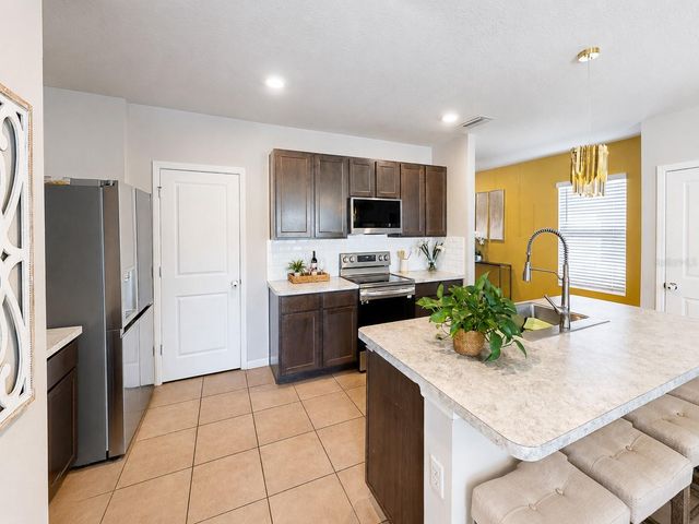 10153 GEESE TRAIL CR, Ruskin, FL 33573