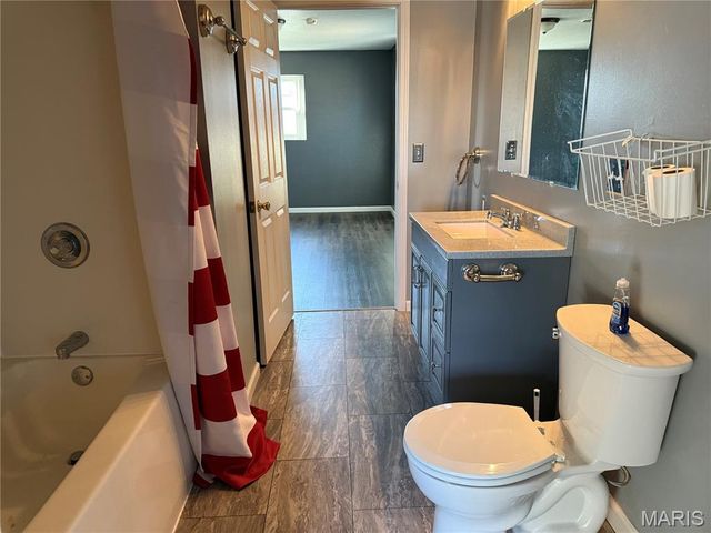 800 S Main Street, Millstadt, IL 62260