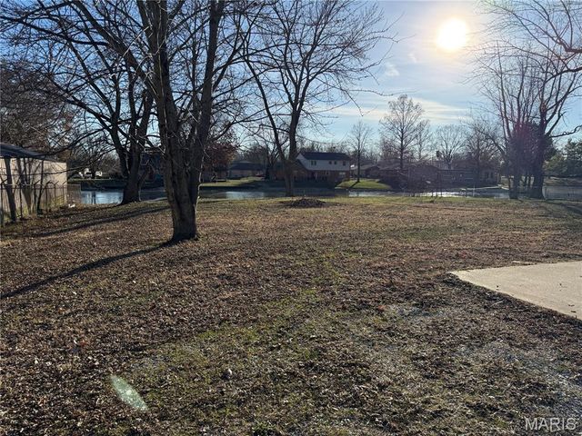 800 S Main Street, Millstadt, IL 62260