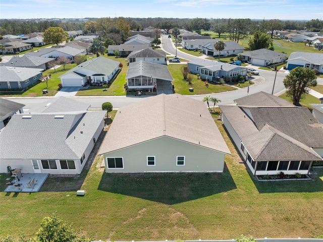 1957 PRAIRIE DUNES CIRCLE N, Lakeland, FL 33810